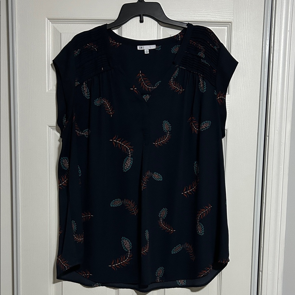 DR2 Dark Blue Leaf / Feather Print Blouse